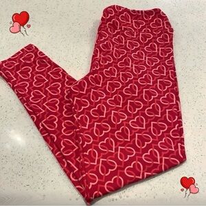 LuLaRoe Red Heart Pattern Leggings